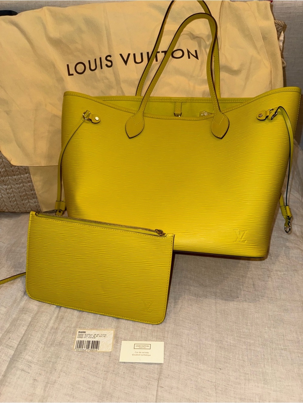 Louis Vuitton Neverful MM limited edition Pistache